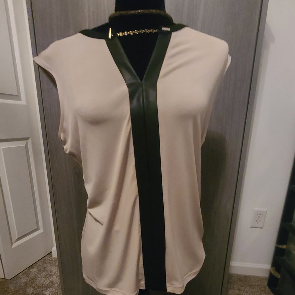 Calvin Klein black and beige top super chic NWT